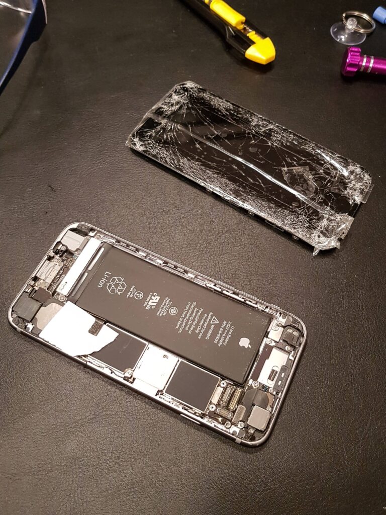 iPhone Repair in SIngapore